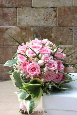 Pembe Gelin Buketi