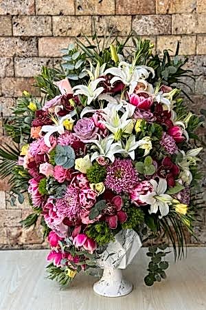 Boutique Arrangement Series 10